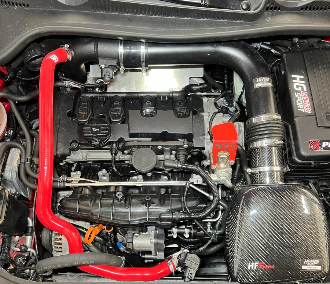 Atelier mécanique E3 Performance — Vue compartiment moteur VW